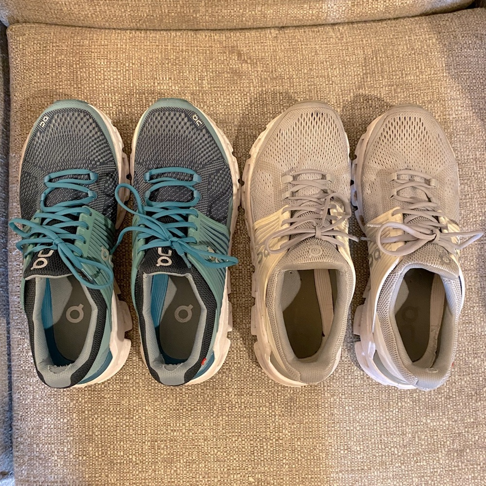 Bundle On Cloud Sneakers